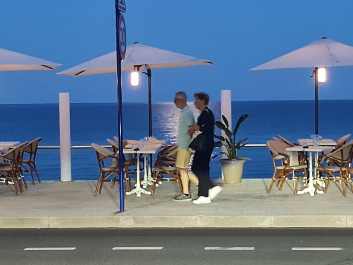 شقة Monaco View, Pool, Garage, 100 M2 Terrace بوزولي المظهر الخارجي الصورة