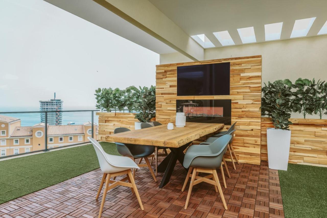 شقة Monaco View, Pool, Garage, 100 M2 Terrace بوزولي المظهر الخارجي الصورة