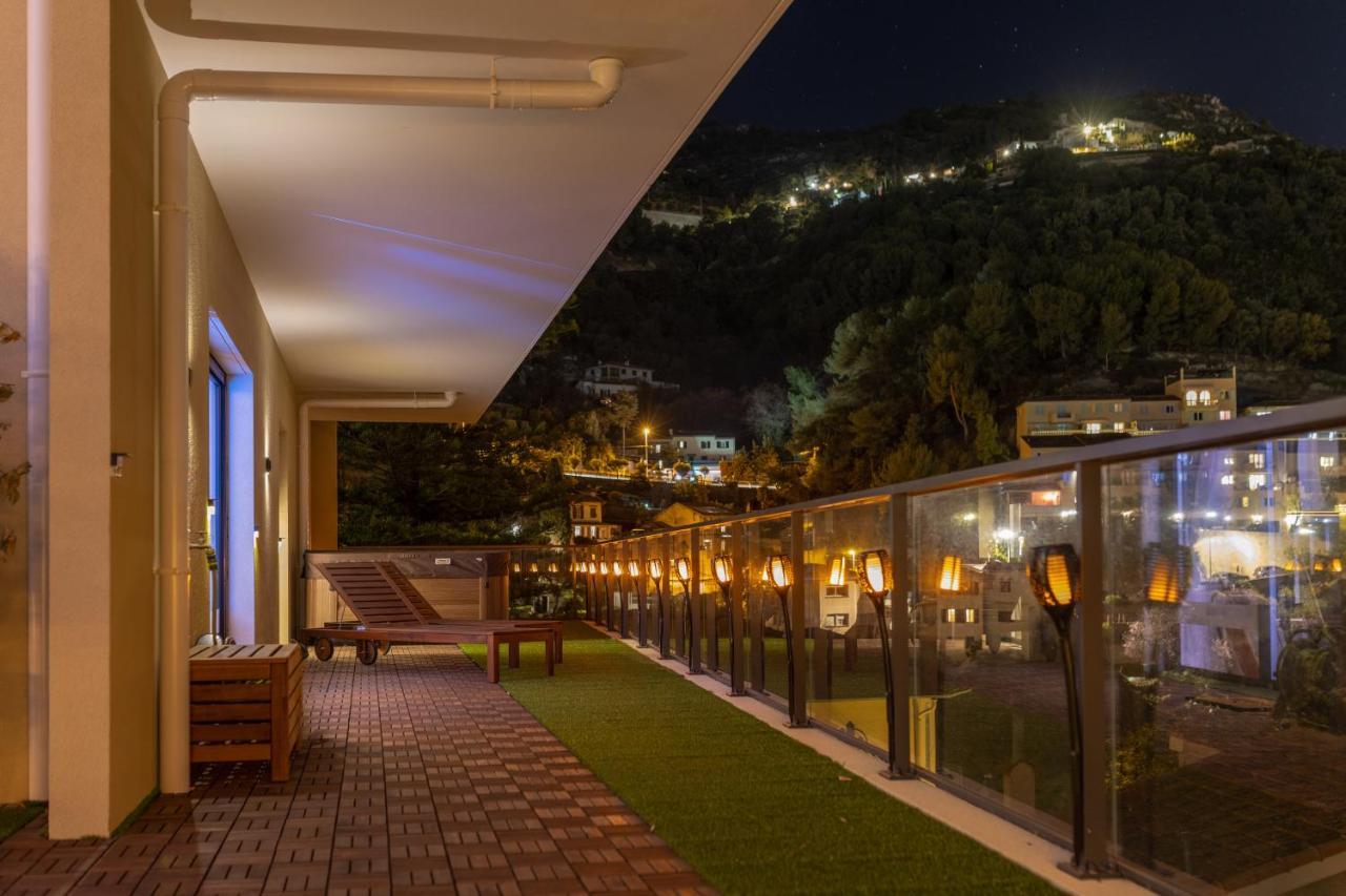 شقة Monaco View, Pool, Garage, 100 M2 Terrace بوزولي المظهر الخارجي الصورة