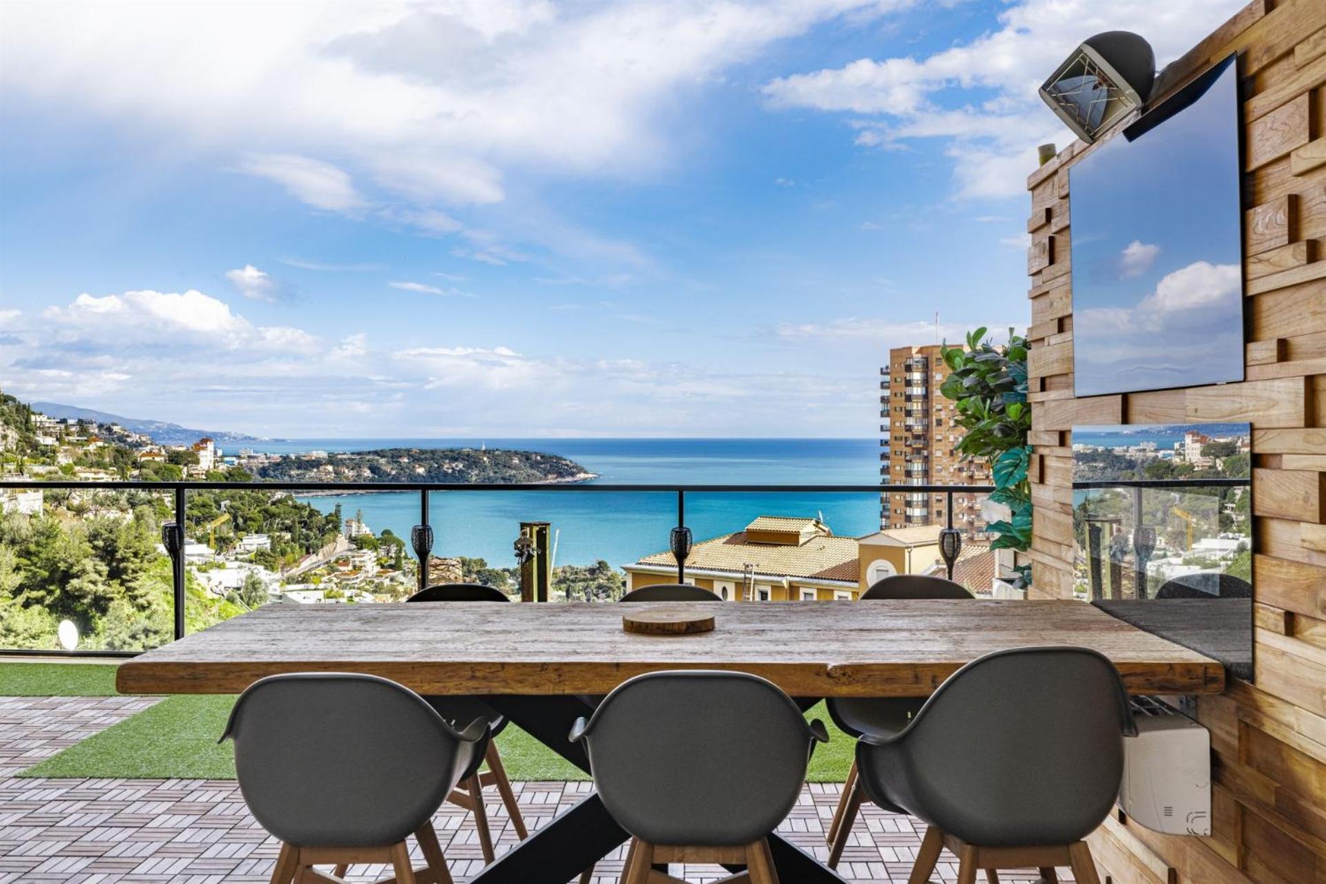 شقة Monaco View, Pool, Garage, 100 M2 Terrace بوزولي المظهر الخارجي الصورة