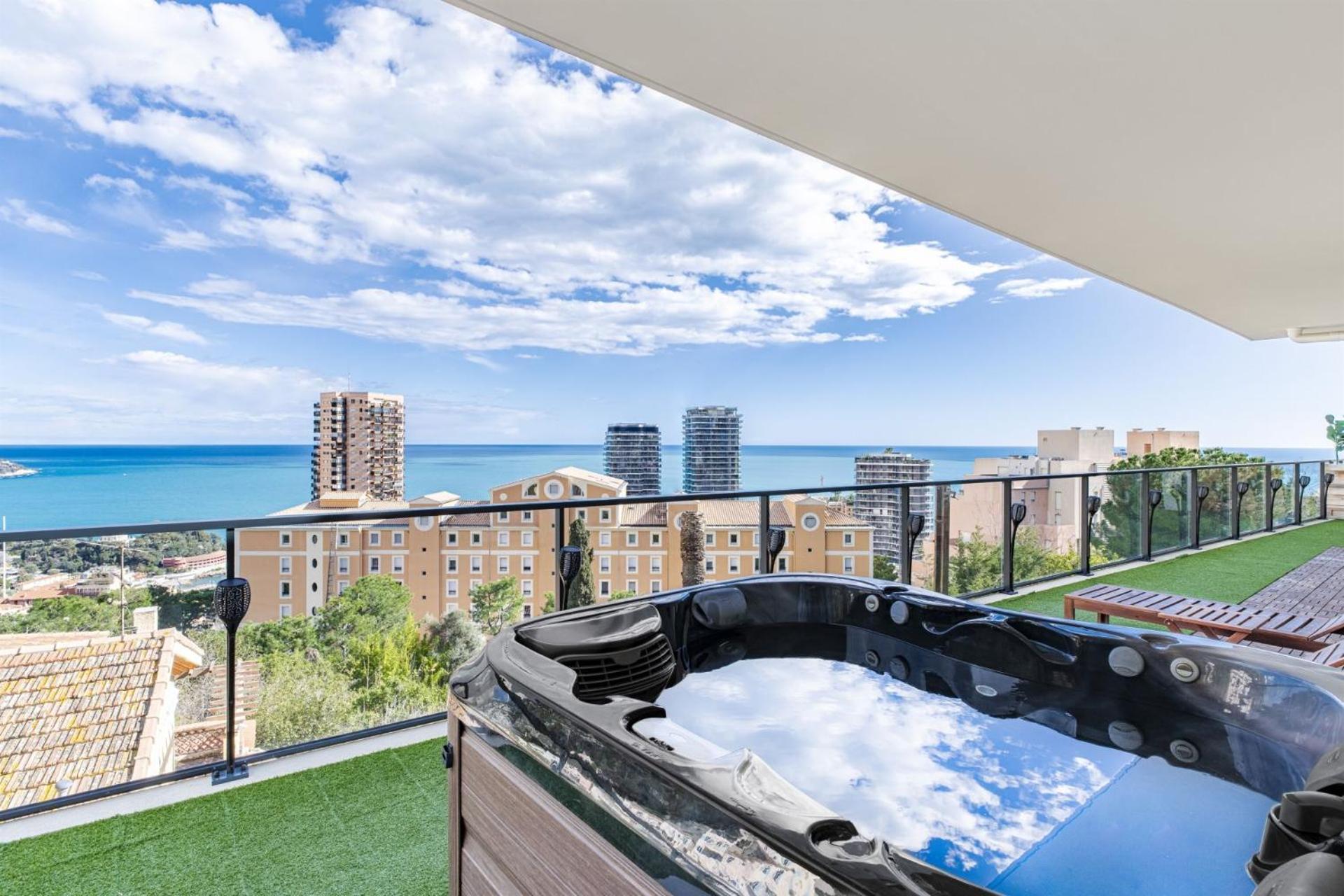 شقة Monaco View, Pool, Garage, 100 M2 Terrace بوزولي المظهر الخارجي الصورة